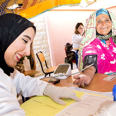 مؤسسة محمد الخامس، الحملات الطبية